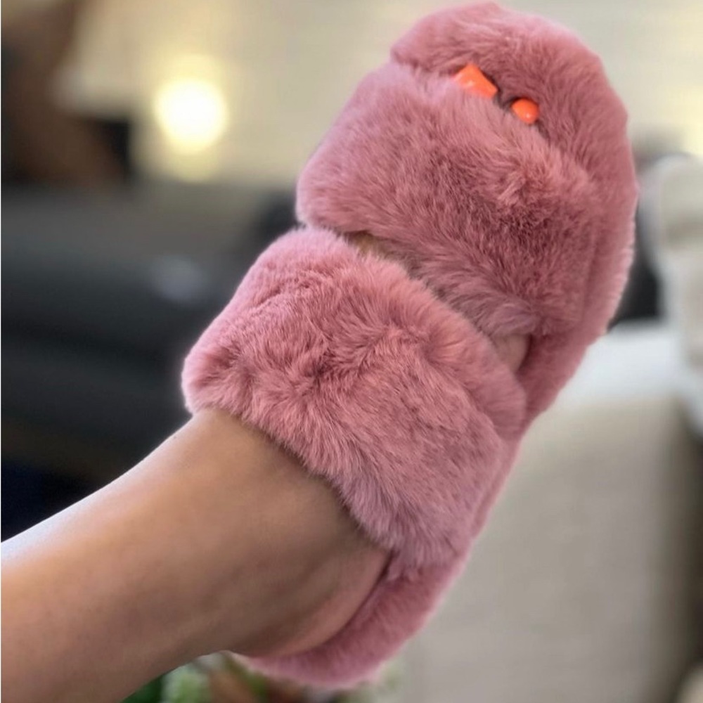 Pink Furry Slippes